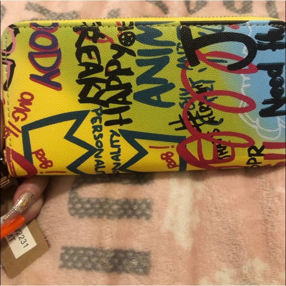 Graphic wallet